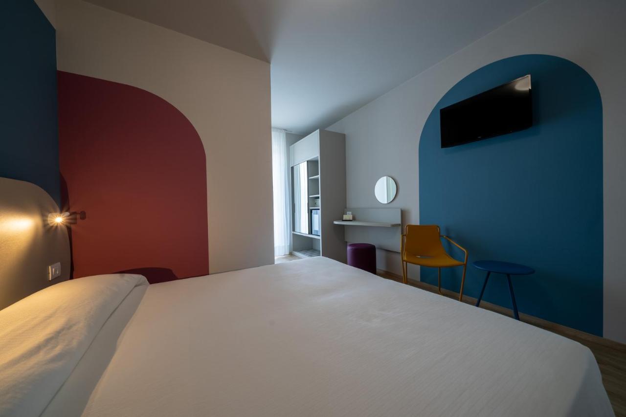Hotel Smeraldo Λινιάνο Σαμπιαντόρο Εξωτερικό φωτογραφία