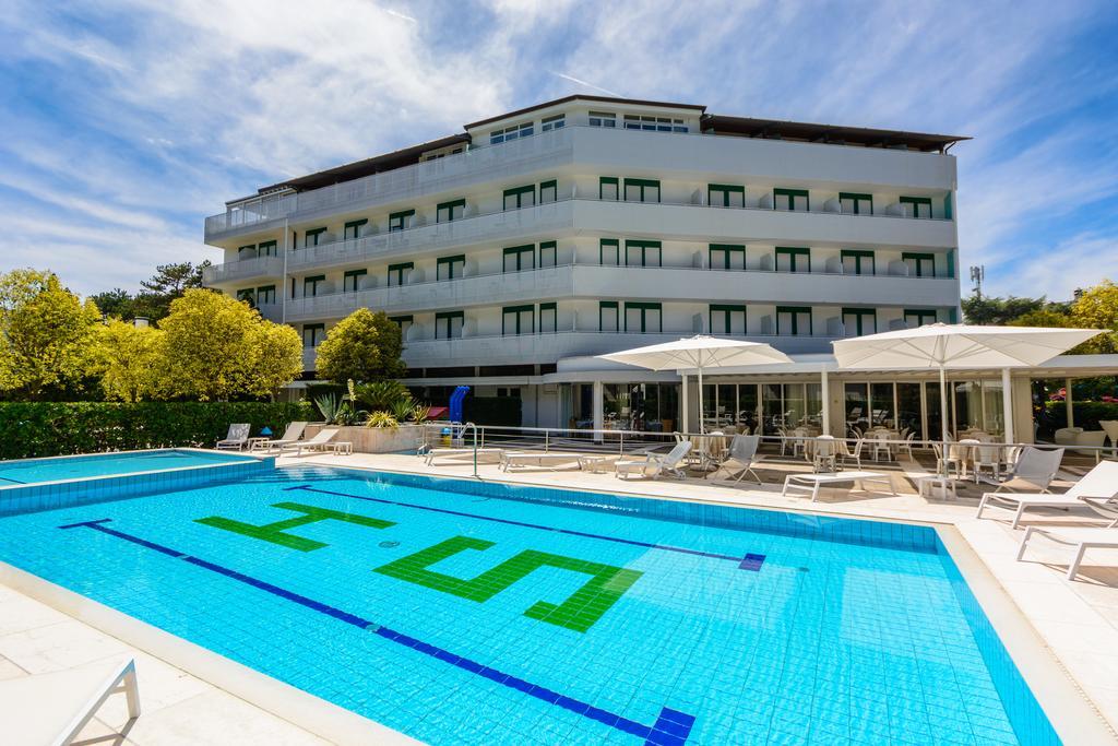 Hotel Smeraldo Λινιάνο Σαμπιαντόρο Εξωτερικό φωτογραφία