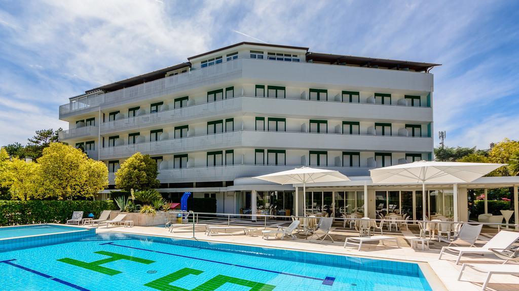 Hotel Smeraldo Λινιάνο Σαμπιαντόρο Εξωτερικό φωτογραφία