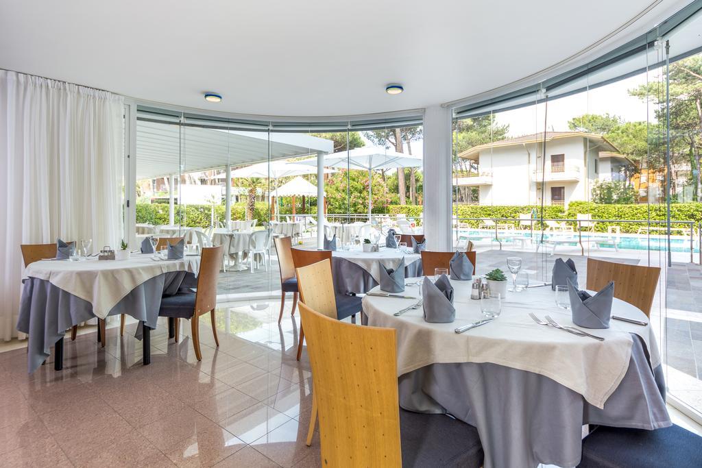 Hotel Smeraldo Λινιάνο Σαμπιαντόρο Εξωτερικό φωτογραφία